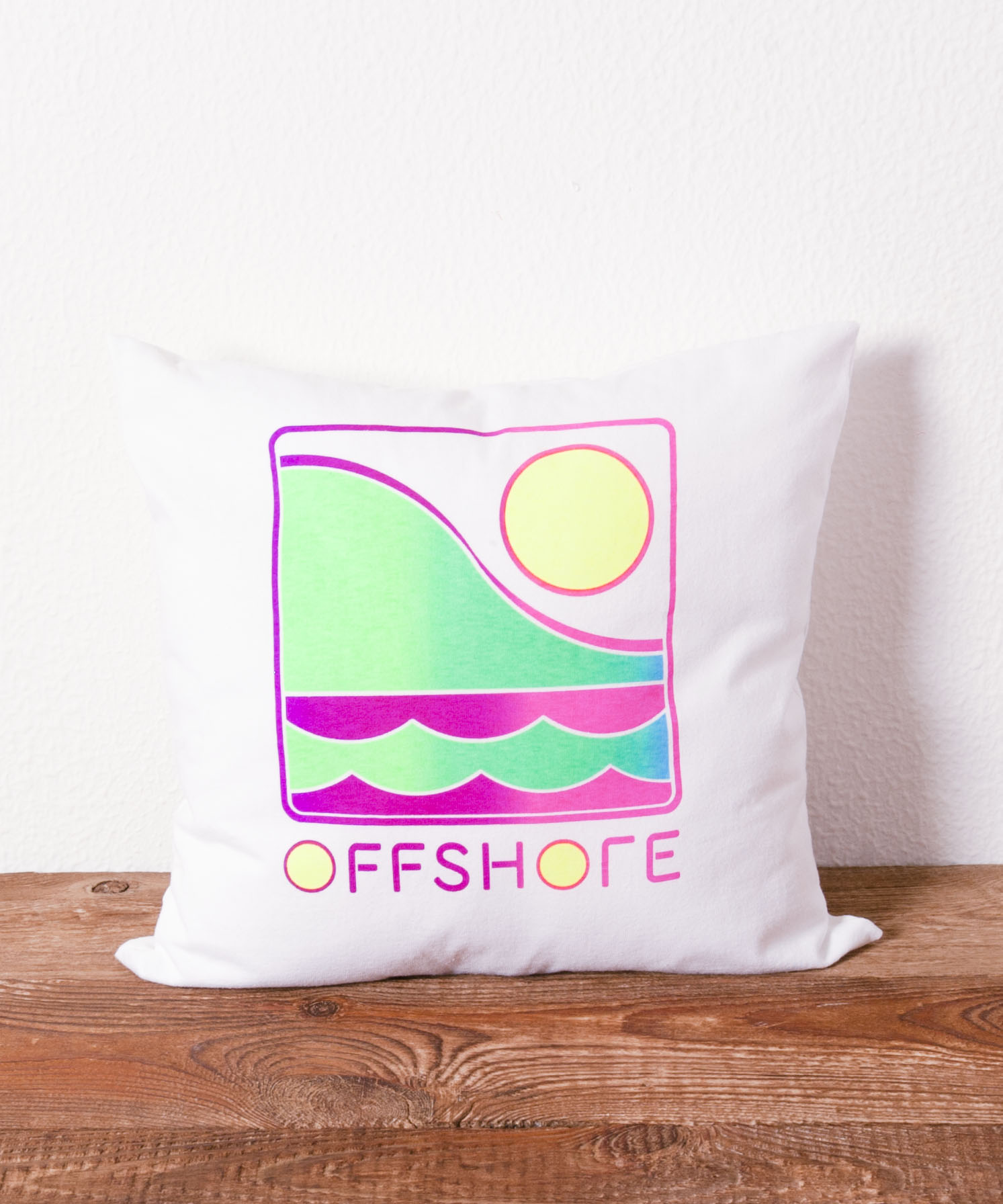 COLOR LOGORECYLE CUSHION